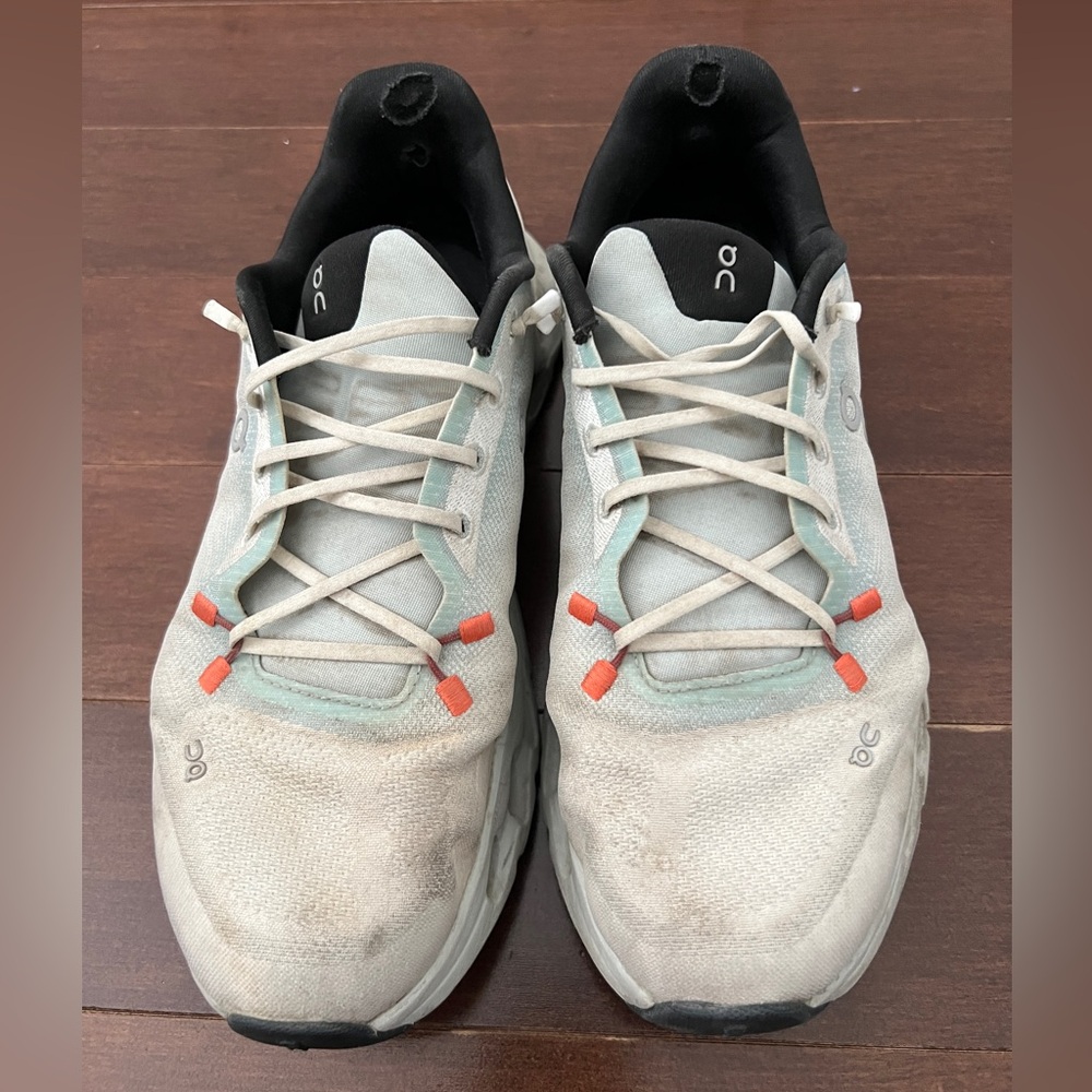 Cloudtilt ON running shoes